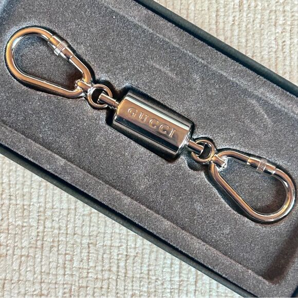 Gucci Silver Keyring w/ Box - Picture 1 of 7